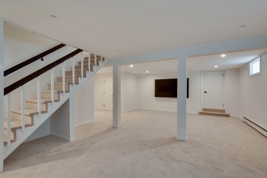 28 Lyme Road Newton, MA 02465 - Photo 17 of 20