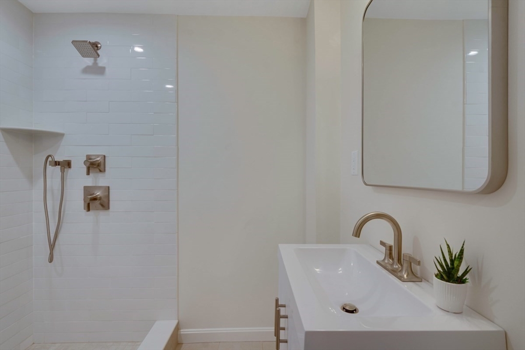 28 Lyme Road Newton, MA 02465 - Photo 20 of 20