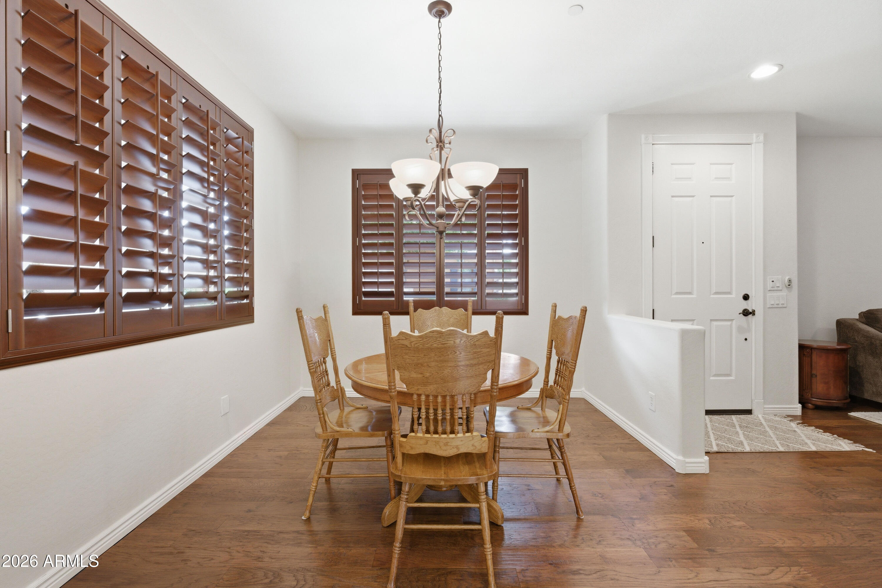3927 South Rim Road Gilbert, AZ 85297 - Photo 17 of 45 2e-2