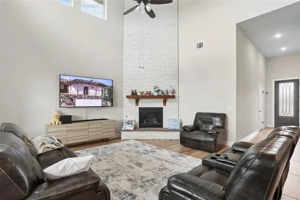 $3,400 | 3801 Mesa Verde Drive, Rockwall, TX 75032