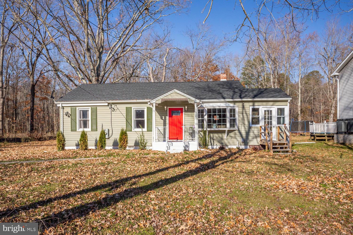 915 Forrester Road Churchton, MD 20733 - Photo 3 of 31 Gallery Image 3