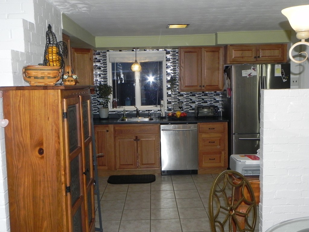 46 North Belgian Road Danvers, MA 01923 - Photo 8 of 25 Gallery Image 8