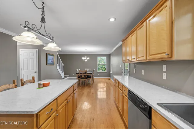 $455,000 | 151 Huntington Lane, Heiskell, TN 37754