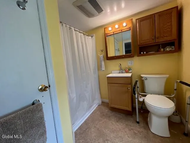 $214,900 | 12 Cottage Lane, Bethlehem, NY 12158