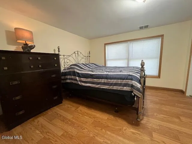 $214,900 | 12 Cottage Lane, Bethlehem, NY 12158