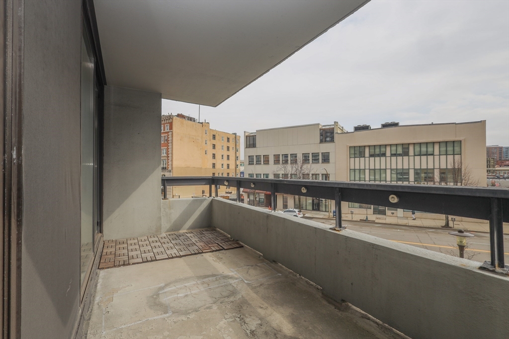 566 Commonwealth Avenue, Unit 304 Boston, MA 02215 - Photo 19 of 29