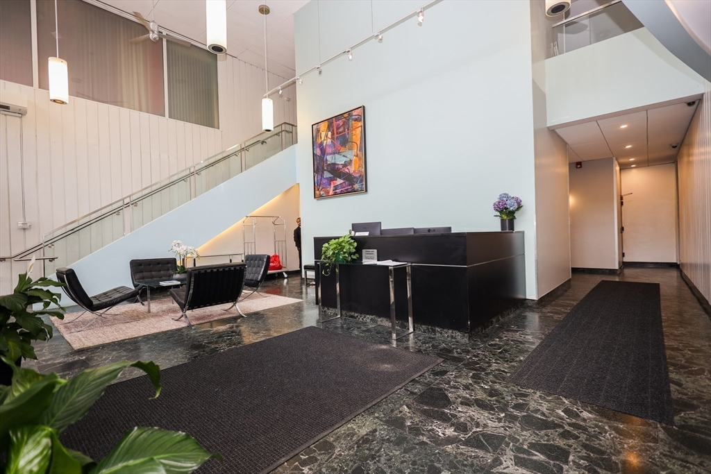 566 Commonwealth Avenue, Unit 304 Boston, MA 02215 - Photo 27 of 29