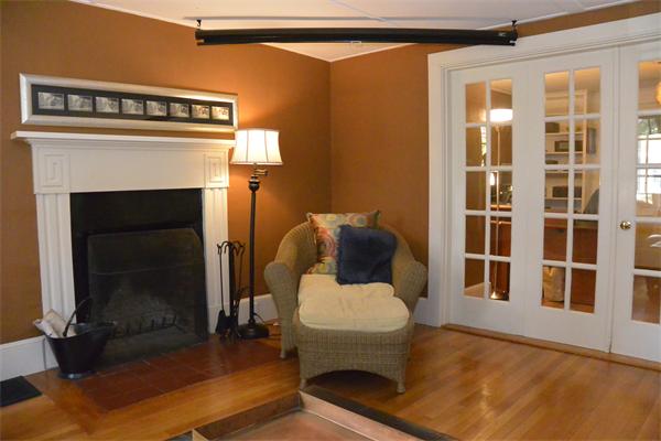87 Harding Street Medfield, MA 02052 - Photo 12 of 30 Gallery Image 12