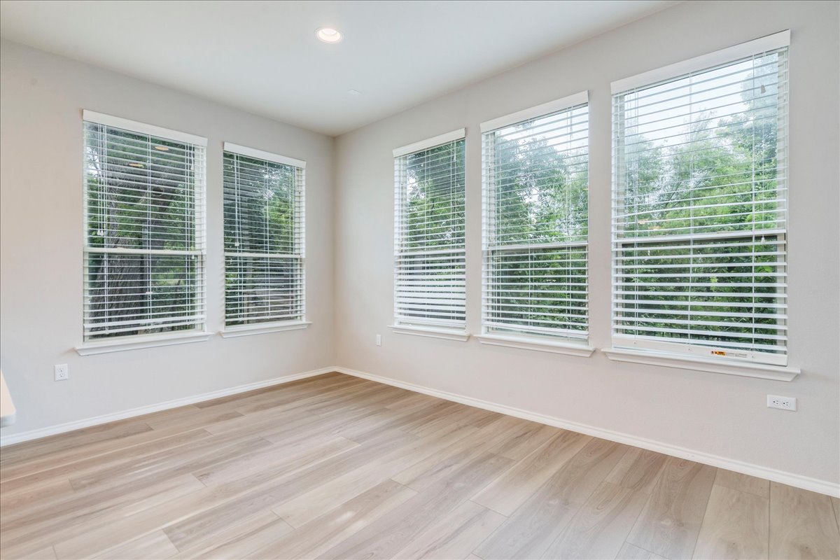 10515 Turnbull Loop Austin, TX 78717 - Photo 16 of 38