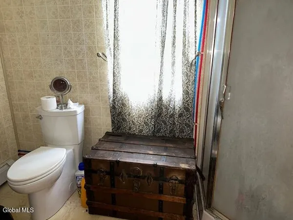 $180,000 | 37 Fox Street, Coeymans, NY 12158