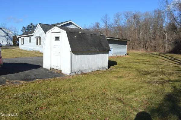 $180,000 | 37 Fox Street, Coeymans, NY 12158