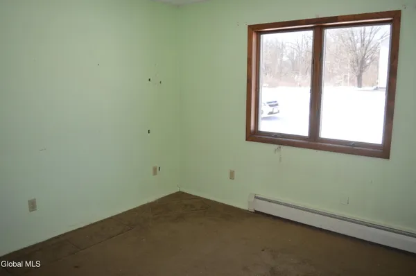 $180,000 | 37 Fox Street, Coeymans, NY 12158