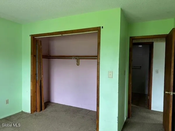 $180,000 | 37 Fox Street, Coeymans, NY 12158