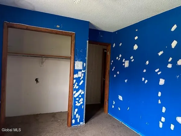 $180,000 | 37 Fox Street, Coeymans, NY 12158