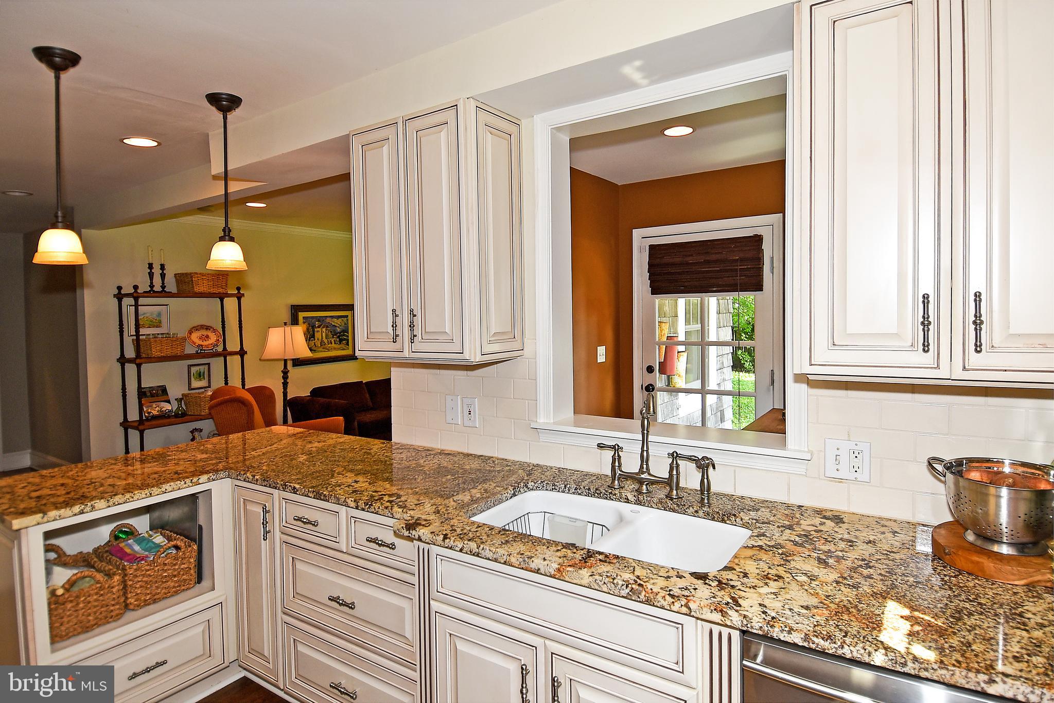 4729 16th Road North Arlington, VA 22207 - Photo 5 of 23