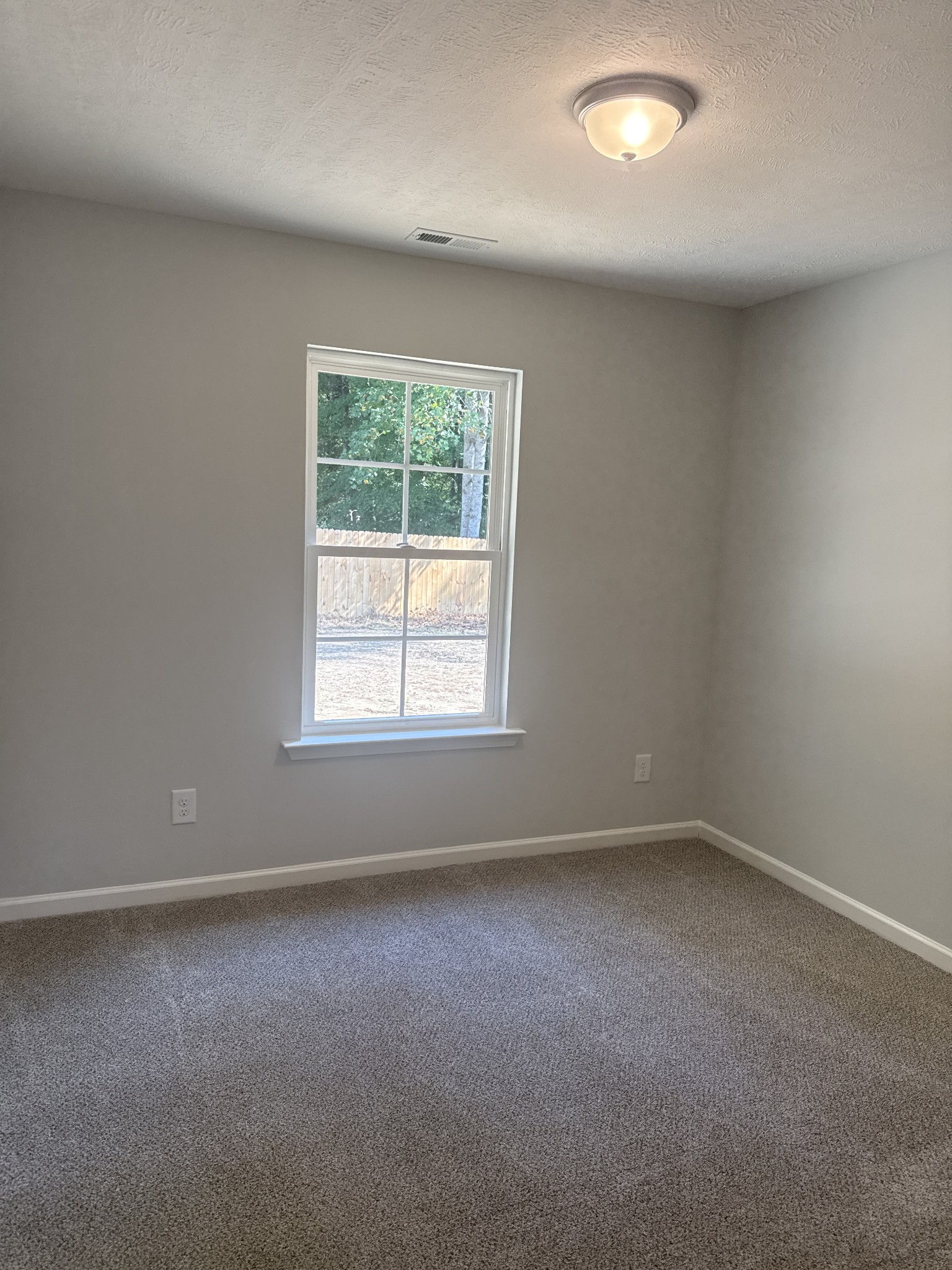 147 Timber Circle Manchester, TN 37355 - Photo 9 of 15