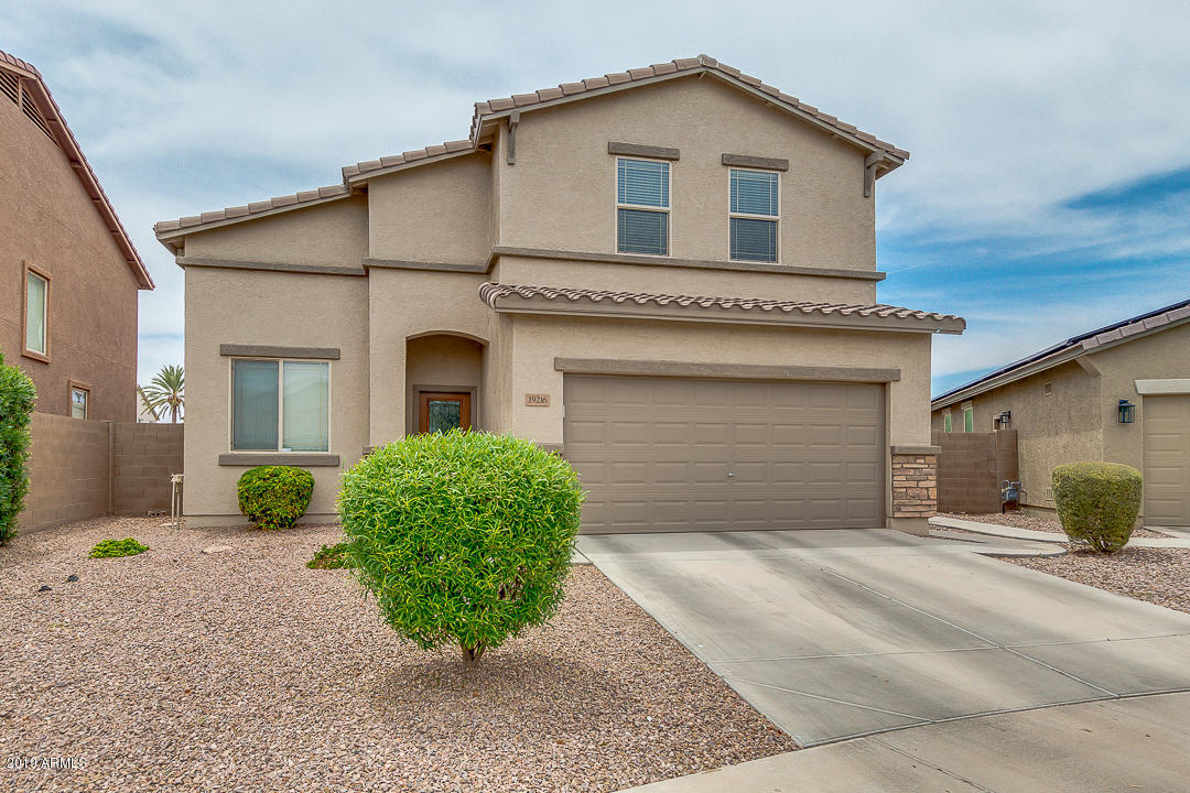 19216 North Lariat Road Maricopa, AZ 85138 - Photo 2 of 40 02-Lariat