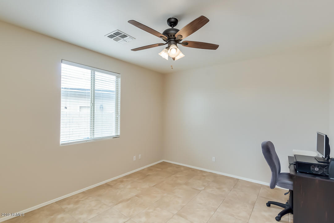 19216 North Lariat Road Maricopa, AZ 85138 - Photo 31 of 40 31-Lariat