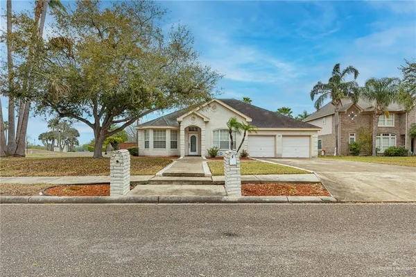 a view of a house with a outdoor space