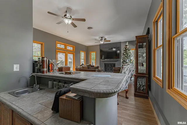 $339,000 | 18 Willow Lane, Lincoln, IL 62656