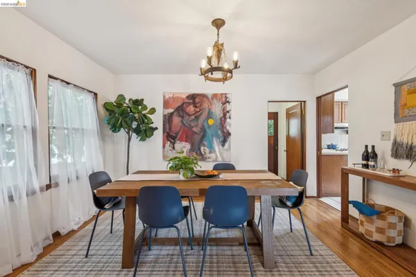$848,000 | 19 Veteran Way, Oakland, CA 94602