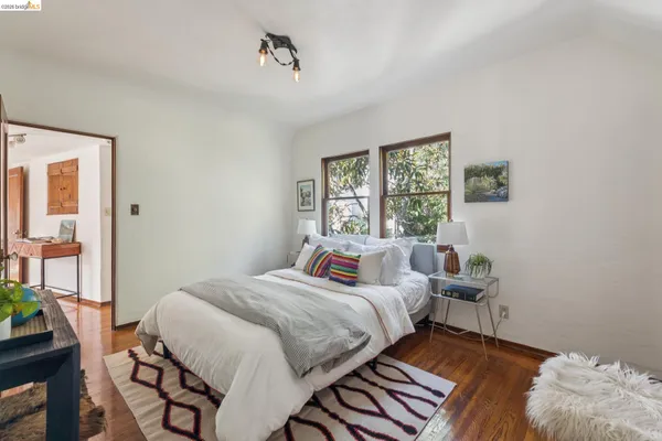 $848,000 | 19 Veteran Way, Oakland, CA 94602