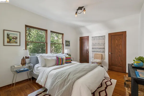 $848,000 | 19 Veteran Way, Oakland, CA 94602