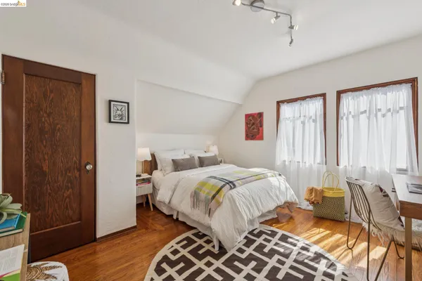 $848,000 | 19 Veteran Way, Oakland, CA 94602