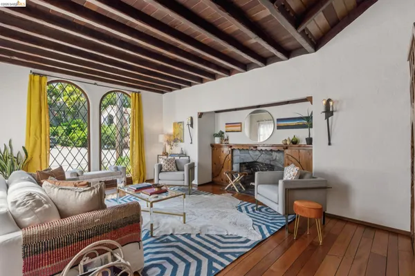 $848,000 | 19 Veteran Way, Oakland, CA 94602