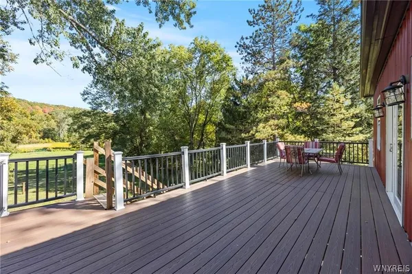 $628,800 | 5445 East Creek Road, Wales, NY 14139