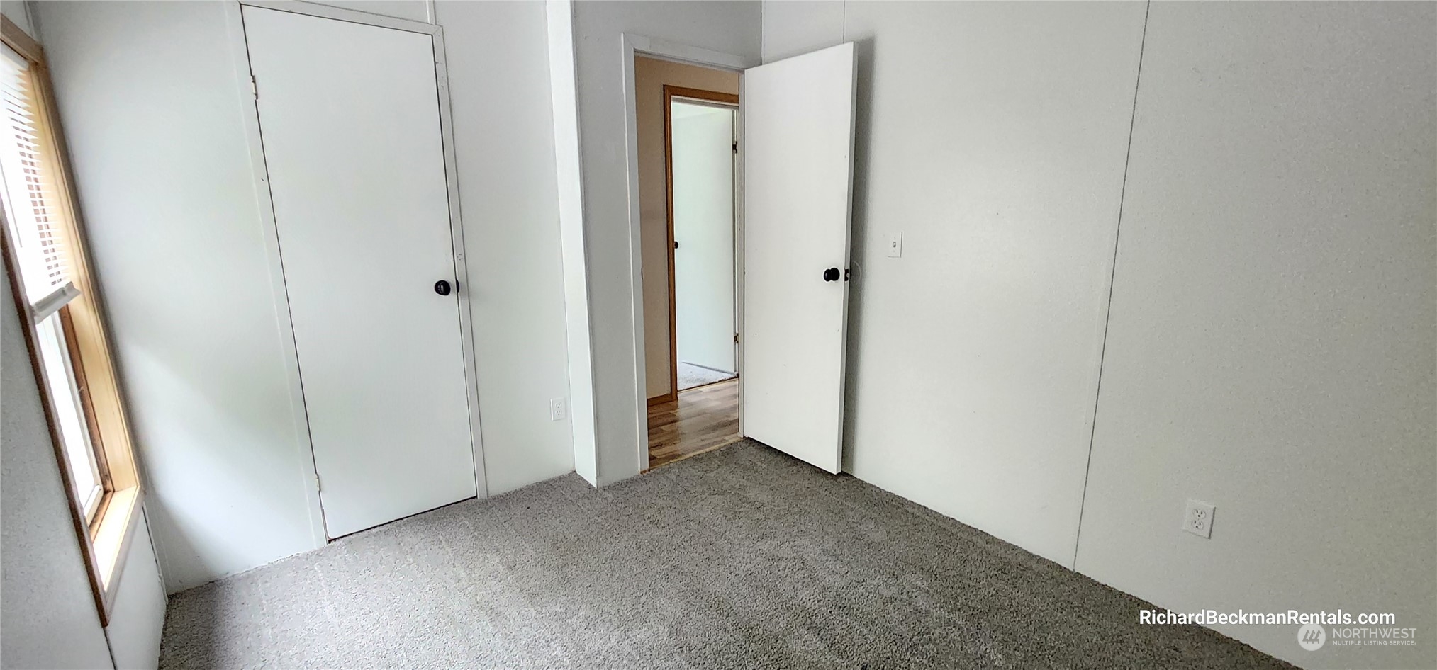 40 Southeast My Road Shelton, WA 98584 - Photo 11 of 25 a view of an empty room