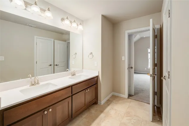 $499,000 | 176 Patriot Drive, Buda, TX 78610