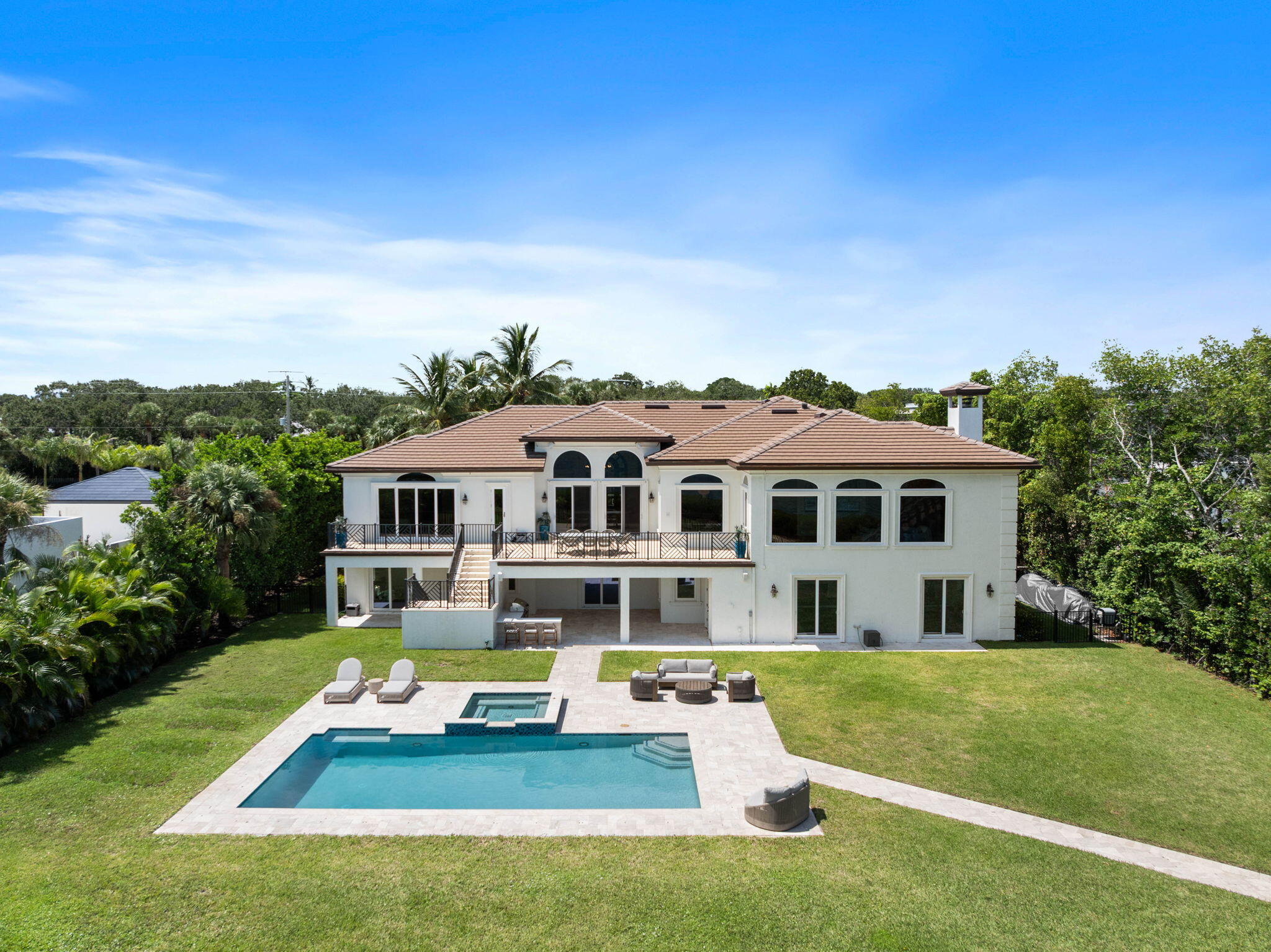 130 North Sewalls Point Road Sewall's Point, FL 34996 - Photo 54 of 77 28-web-or-mls-DJI_20250916013116_0391_D