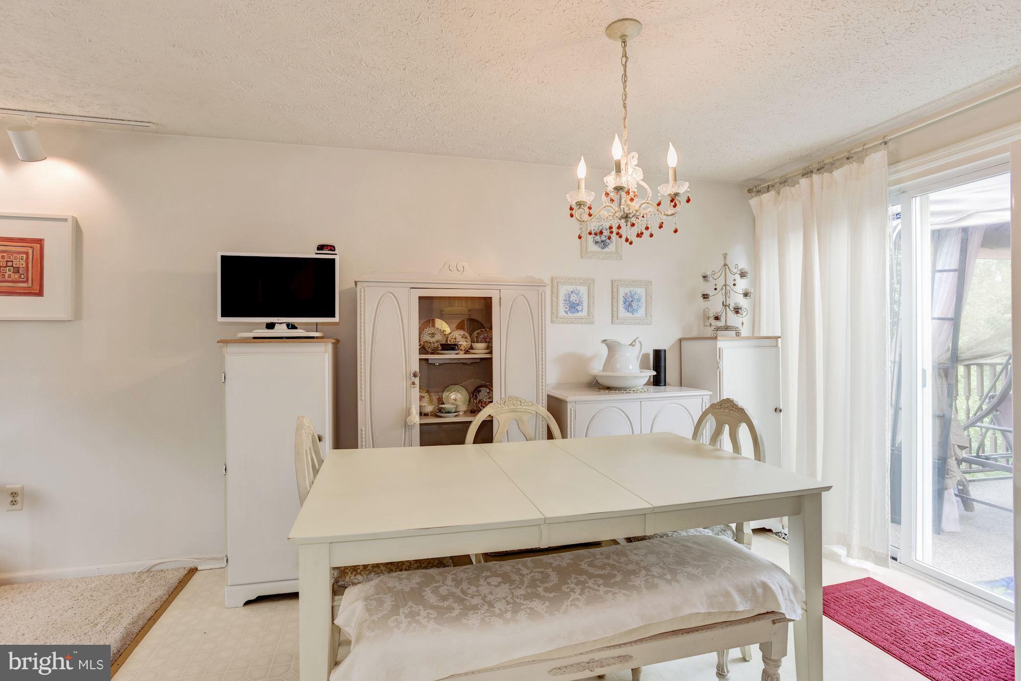 5136 Clifford Road Perry Hall, MD 21128 - Photo 7 of 21 Dining Area