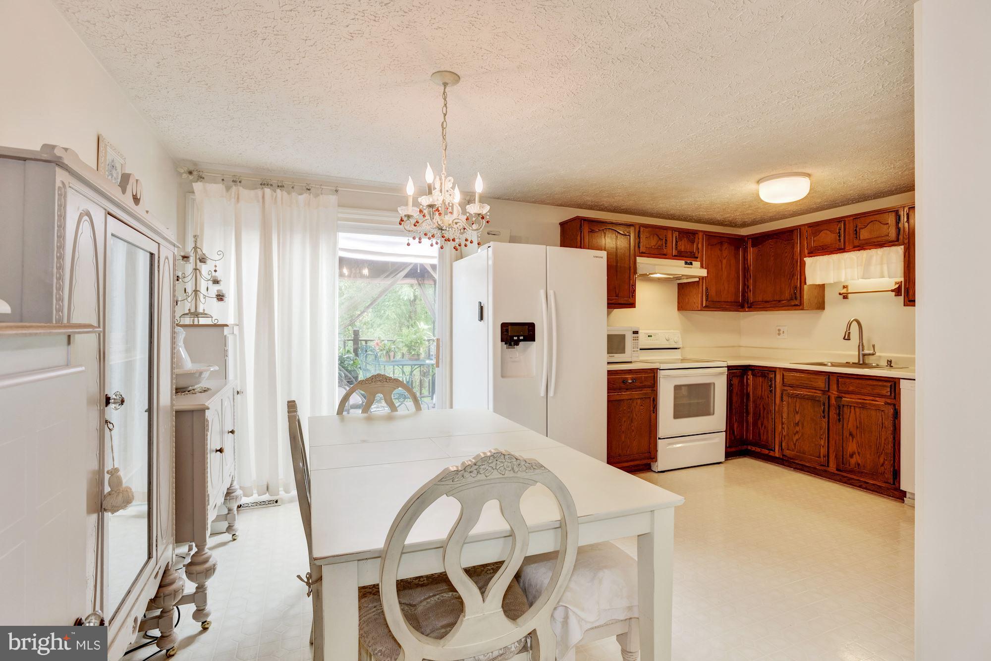 5136 Clifford Road Perry Hall, MD 21128 - Photo 8 of 21 Kitchen
