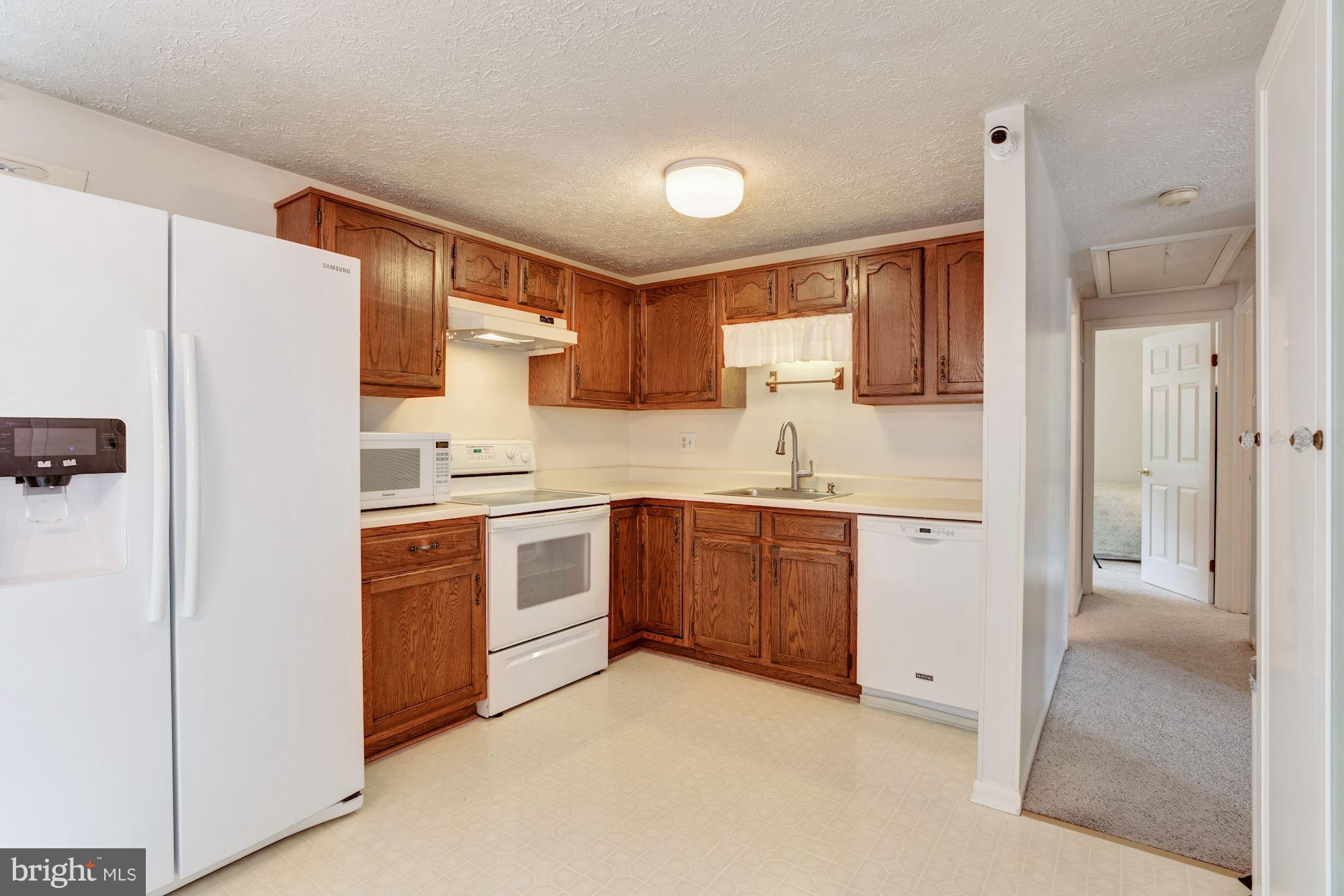 5136 Clifford Road Perry Hall, MD 21128 - Photo 9 of 21 Kitchen