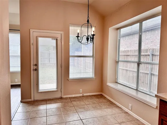 $1,995 | 2836 Thorncreek Lane, Fort Worth, TX 76177