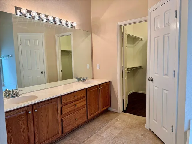 $1,995 | 2836 Thorncreek Lane, Fort Worth, TX 76177