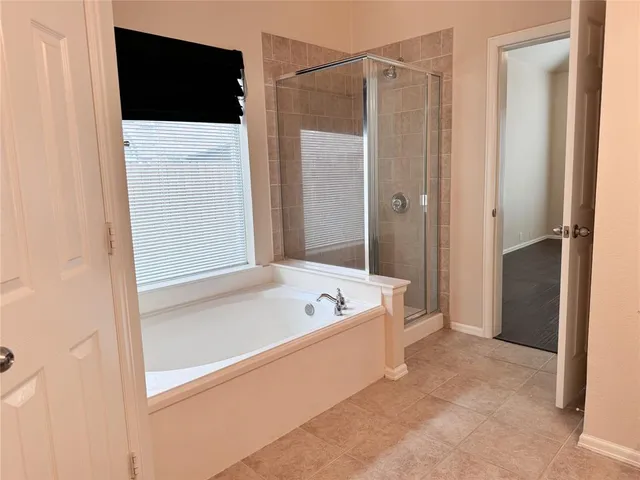 $1,995 | 2836 Thorncreek Lane, Fort Worth, TX 76177