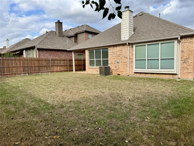 $1,995 | 2836 Thorncreek Lane, Fort Worth, TX 76177