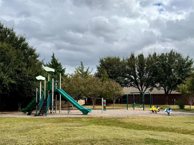 $1,995 | 2836 Thorncreek Lane, Fort Worth, TX 76177