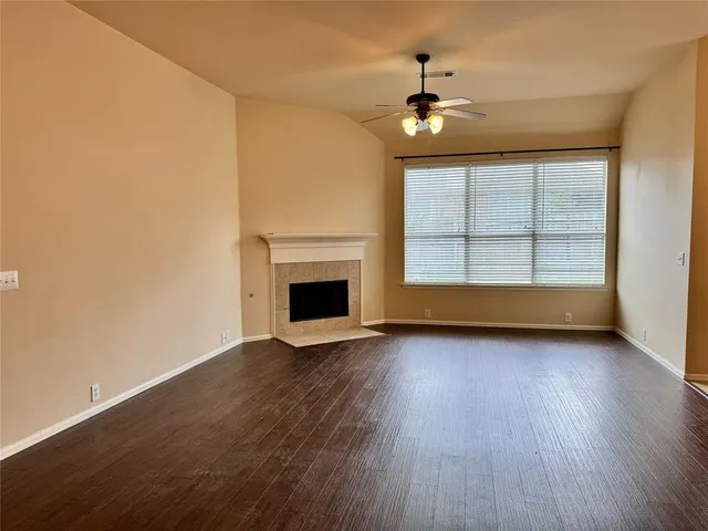 $1,995 | 2836 Thorncreek Lane, Fort Worth, TX 76177