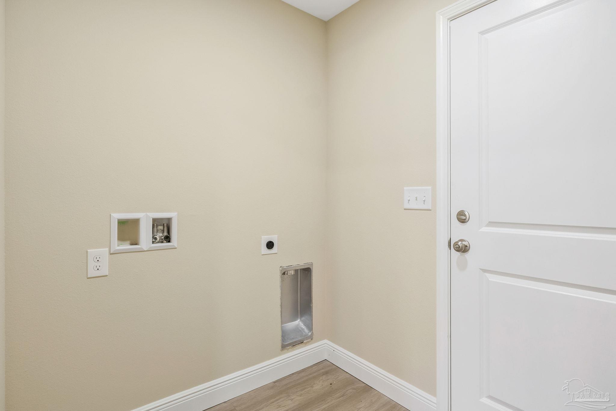 295 West Kingsfield Road Cantonment, FL 32533 - Photo 36 of 47