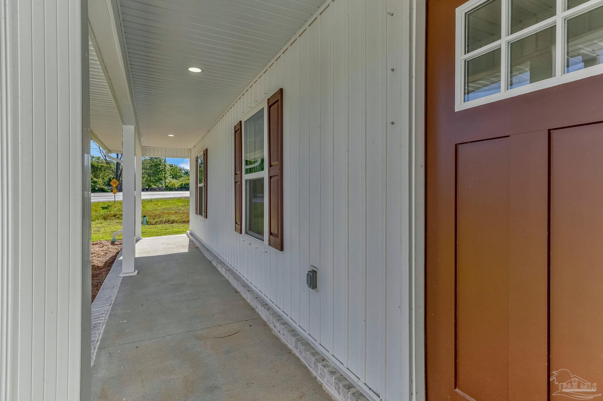 295 West Kingsfield Road Cantonment, FL 32533 - Photo 7 of 47