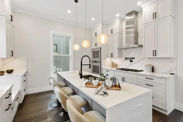 $2,895,000 | 160 Norfolk Street, Unit 1, Cambridge, MA 02139