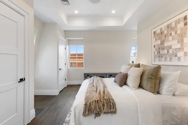 $2,895,000 | 160 Norfolk Street, Unit 1, Cambridge, MA 02139