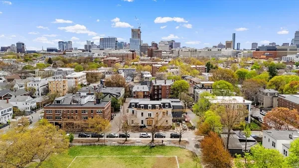 $2,895,000 | 160 Norfolk Street, Unit 1, Cambridge, MA 02139