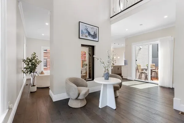 $2,895,000 | 160 Norfolk Street, Unit 1, Cambridge, MA 02139
