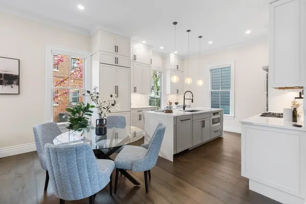 $2,895,000 | 160 Norfolk Street, Unit 1, Cambridge, MA 02139