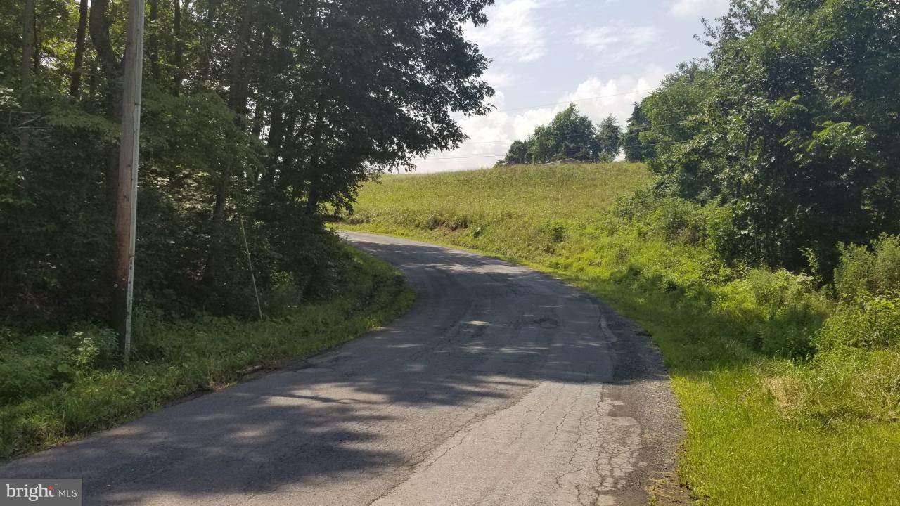 272 County Rte 1/1 Berkeley Springs, WV 25411 - Photo 15 of 25 Exterior (General)